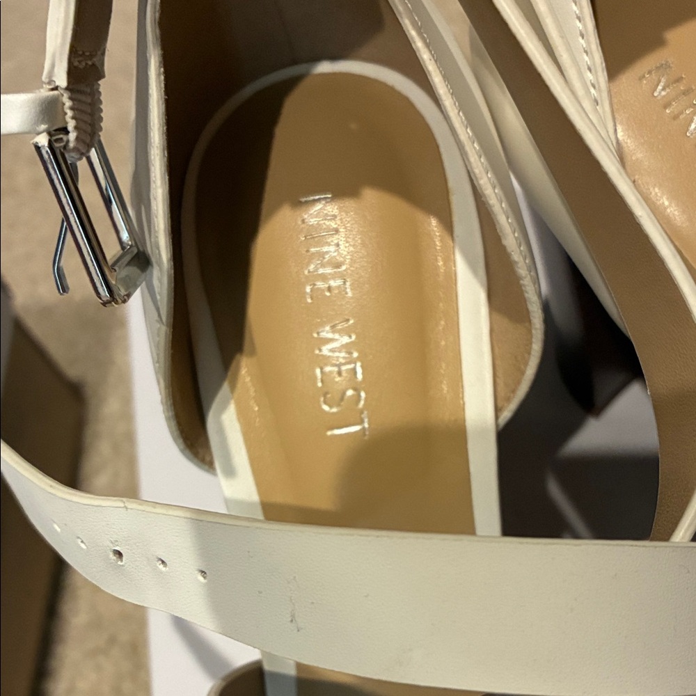 Nine West White leather sandals strap chunky heel size 7 NWOT - Picture 6 of 10